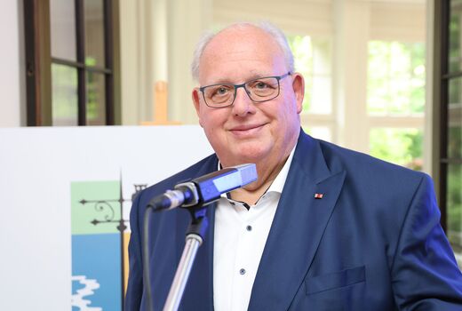 Norbert Lenke (Vorsitzender der Bürgerstiftung Rösrath) – Foto: Robert Scheuermeyer